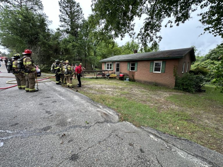House damaged in fire | Photo: Patrick Priest