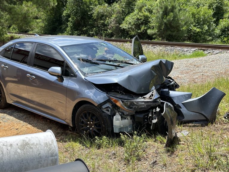 Car crashes into tree on N.C. 211, driver not injured