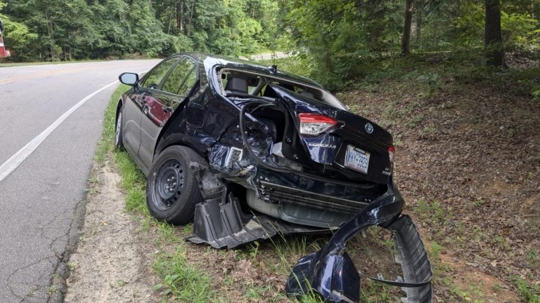 No injuries in Robbins collision