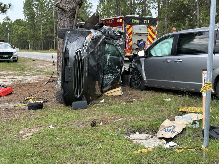 Several injured, child life-flighted after Pinebluff crash