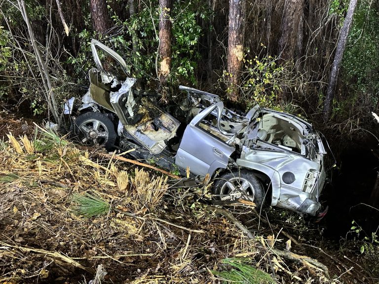 Single-vehicle crash closes U.S. 1 northbound for hours, driver burned
