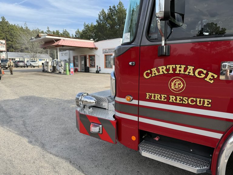 TRAX store suffers damage from small fire