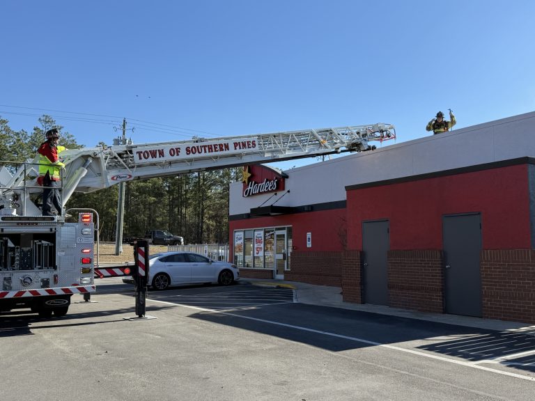 Grease fire at Hardee’s causes temporary closure